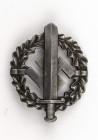 SA-Wehrabzeichen in Silber, 3. Typ, Eisen versilbert, rückseitig mit Stempel "Eigentum Der Obersten S.A. Führung", Hersteller "W. Redo Saarlautern", O...