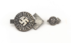 HJ-Leistungsabzeichen 3. Stufe in Silber für 18jährige und älter (1934-1944), rückseitig mit Hersteller "M1/35" für die Firma Wachtler & Lange Mittwei...
