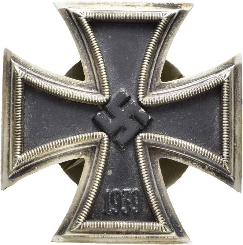 Eisernes Kreuz 1939 1. Klasse, magnetisch, flach, an Schraubscheibe, auf Schraub...