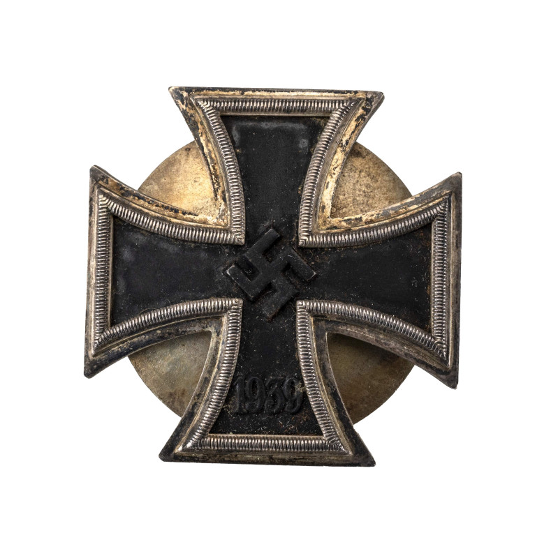 Eisernes Kreuz 1939 1. Klasse, magnetisch, gewölbt, an Schraubscheibe, rückseiti...