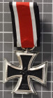 Eisernes Kreuz 1939 2. Klasse, nicht magnetisch, am Band, OEK 3824/4, Zustand 2.