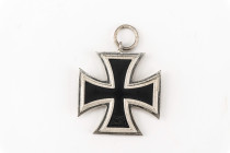Eisernes Kreuz 1939 2. Klasse, magnetisch, OEK 3824/4, Zustand 1-2.