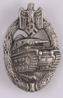 Panzerkampfabzeichen in Silber, Zink versilbert, halbhohle Prägung, Hersteller AS im Dreieck, Nadel magnetisch, OEK 3901/1, Zustand 2.