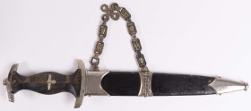 Schutzstaffel Dienstdolch M 36 mit Kettengehänge, Klinge ohne Hersteller mit Devise "Meine Ehre heißt Treue", Knauf- und Parierstück aus Nickel, Parie...
