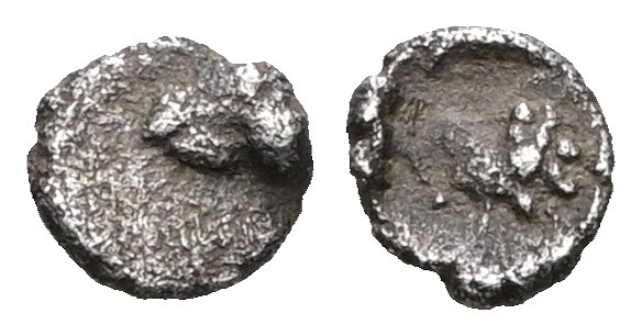 Greek Uncertain AR Hemitetartemorion.
Weight 0,11 gr - Diameter 3 mm.
