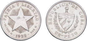 Cuba First Republic 1933 1 Peso Silver (.900) Philadelphia Mint (6000000) 26.8g AU KM 15 Y 9