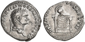 RÖMISCHE MÜNZEN. RÖMISCHE KAISERZEIT. Domitianus Caesar unter Titus, 79 - 81.&nbsp;&nbsp; 
 Denar. Rev. Helm über Thron.
RIC 271 3,02 g feines Portr...