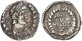 RÖMISCHE MÜNZEN. RÖMISCHE KAISERZEIT. Iulianus II. Apostata, 360 - 363.&nbsp;&nbsp; 
 Siliqua, Trier. Rev. Votakranz.
RIC 364 2,11 g ss