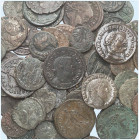 LOTS ANTIKER MÜNZEN.&nbsp;&nbsp; 
 Lot von 62 Stück: Querschnittsammlung römische Bronzen von Diocletianus bis Ende 4. Jhdt.
meist ss