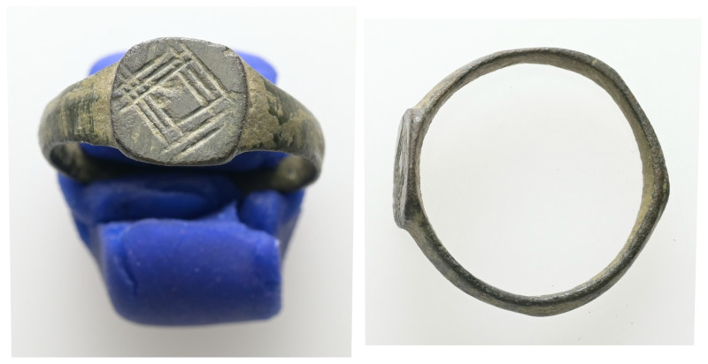 Ancient Bronze object, 2.17 g 17.66 mm