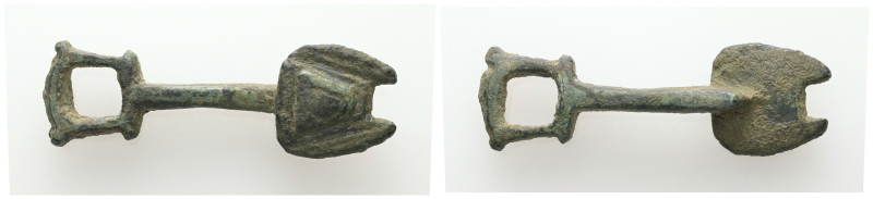 Ancient Bronze object, 8.05 g 47.38 mm