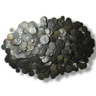 423 pieces mixed coins / SOLD AS SEEN, NO RETURN!

Repatinated