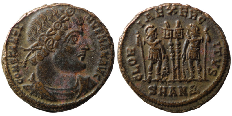 Constantine I 'the Great' (AD 307/10-337). Antioch
AE Follis (18mm, 2,57g)