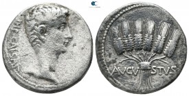 Augustus 27 BC-AD 14. Pergamum (?). Cistophorus AR