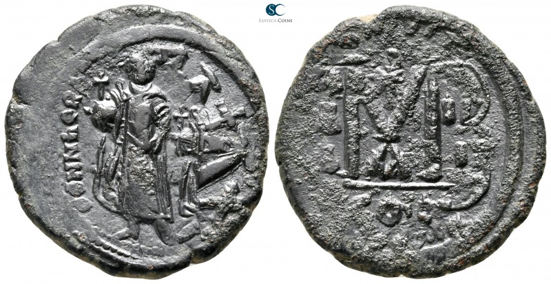 Heraclius with Heraclius Constantine AD 610-641. Constantinople
Follis Æ

30 ...