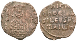 Byzantine Nicephorus II Phocas (963-969 AD). Constantinople. AE Follis Obv: Facing bust of Romanus I with beard, wearing crown cruciger and loros, hol...
