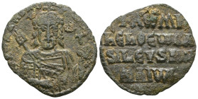 Byzantine CONSTANTINE VII PORPHYROGENITUS(913-959) and ROMANUS I LECAPENUS (920-944). Follis. Constantinople. Obv: + ROmAn' bASILEVS RWm'. Crowned and...