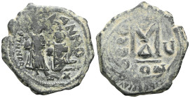 Byzantine Heraclius, with Heraclius Constantine. Follis. Año 4 = 613/614 d.C. Constantinople. (Doc-79b). (Mib-160). (Sear-805). Anv.: Crowned and drap...