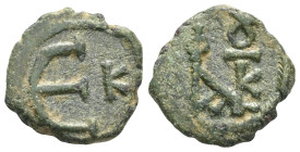 Byzantine Justin II, 565-578. Pentanummium , Cyzicus. Monogram of Justin II. Rev. Large E; to right, K. DOC 137. MIBE 53. SB 375. 

 Weight: 1,6 gr ...