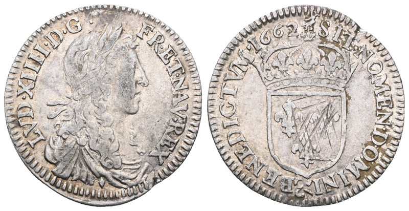 Capetian coins / Capetian coins Louis XIV, 1/12 shield with a youthful bust, 1st...