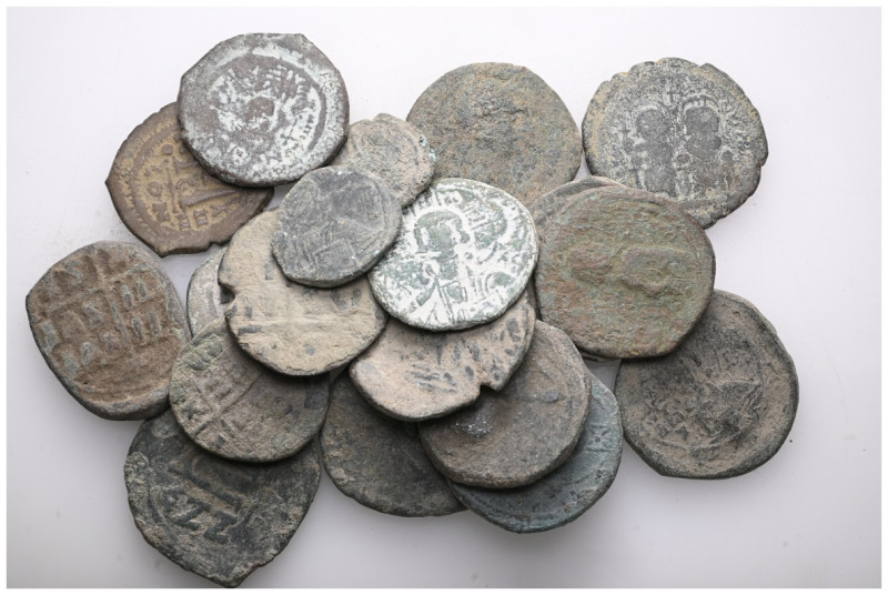 ANCIENT BRONZE COINS.SOLD AS SEEN.NO RETURN.

 Weight: lot Diameter:lot