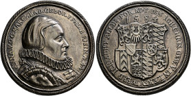 Baden-Durlach. Anna 1540-1586. 
Galvano aus versilbertem Blei von der Goldmedaille 1584 von Balduin Drentwett. Brustbild der Markgräfin mit Haube und...