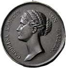 Baden-Durlach. Karoline Friederike Wilhelmine *1776, †1841, Tochter des Erbprinzen Karl Ludwig. 
Einseitige Eisengussmedaille o.J. von F.X. Lösch. Bü...