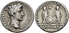 Kaiserzeit. Augustus (Octavianus) 27 v. Chr. -14 n. Chr. 
Denar 2 v. Chr. -Lugdunum-. CAESAR AVGVSTVS DIVI F PATER PATRIAE. Belorbeerte Büste nach re...