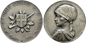 Schweiz-Tessin. . 
Mattierte Silbermedaille 1927 unsigniert, auf das "Tiro distrettuale" in LUGANO. Richter 1464a (RR, mit 200-300 CHF bewertet). 34 ...