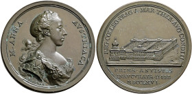 Haus Habsburg. Maria Theresia 1740-1780. 
Bronzemedaille 1766 von A. Wideman, auf die Ernennung ihrer Tochter, der Erzherzogin Maria Anna, zur ersten...