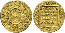 Frankfurt/M., Stadt. . 
Dukat 1638. Ovaler verzierter Wappenschild / Fünf Zeilen Schrift in verzierter Tafel. J.u.F. 427a, Fr. 972. 3,45 g
minimale ...