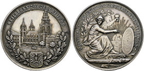 Heilbronn, Stadt. . 
Silbermedaille 1900 von Mayer und Wilhelm, auf das 17. Württembergische Landesschießen. Stadt­ansicht mit Kilianskirche, darunte...