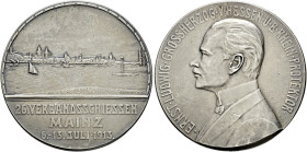 Mainz, Stadt. . 
Mattierte Silbermedaille 1913 von M. Rückert, auf das 26. Verbandsschießen Baden-Mittelrhein-Pfalz. Stadtansicht mit Rhein, im Absch...