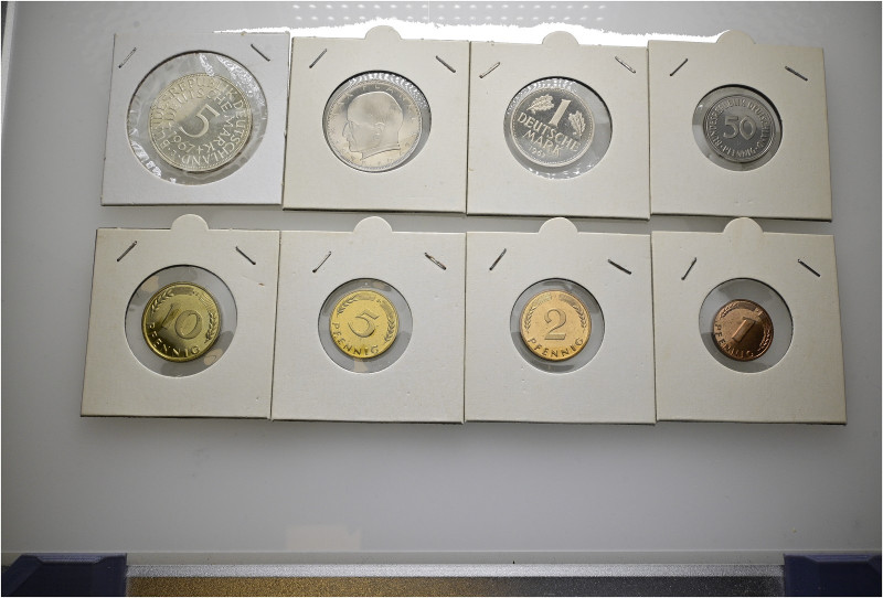 Bundesrepublik Deutschland. . 
Kursmünzensatz (8-teilig) 1967 J. Von 1 Pfennig ...