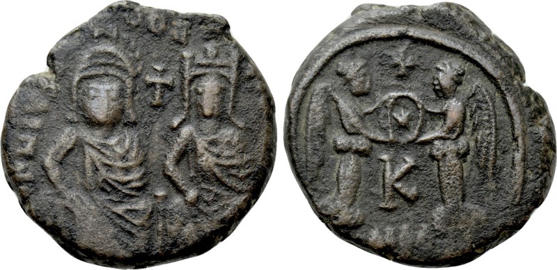 JUSTIN II with SOPHIA (565-578). Half Follis. Carthage. 

Obv: Justin and Soph...