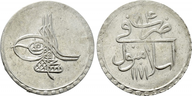 OTTOMAN EMPIRE. Mustafa III (AH 1171-1187 / 1757-1774 AD). Kuruş. Islambol (Ista...