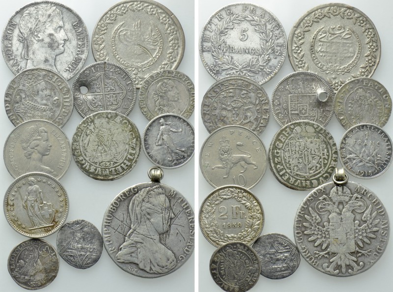 12 Modern Coins (Mostly Silver). 

Obv: .
Rev: .

. 

Condition: See pict...