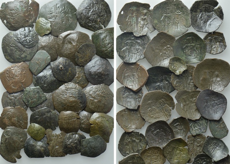 32 Byzantine Skyphates. 

Obv: .
Rev: .

. 

Condition: See picture.

W...