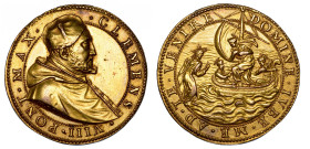 STATO PONTIFICIO. CLEMENTE VIII (Ippolito Aldobrandini), 1592-1605. Medaglia in bronzo dorato (1592). Elezione al pontificato.