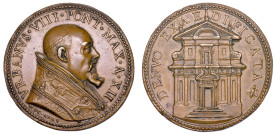 STATO PONTIFICIO. URBANO VIII (Maffeo Barberini), 1623-1644. Medaglia annuale in bronzo 1635/A. XII. Restauri della Chiesa di San Caio a Roma.