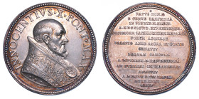 STATO PONTIFICIO. INNOCENZO X (Giovanni Battista Pamphilj ), 1644-1655. Medaglia in argento di restituzione.