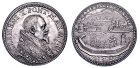 STATO PONTIFICIO. CLEMENTE X (Emilio Altieri), 1670-1676. Medaglia annuale in argento A. VII (1676). Fortificazioni al porto di Civitavecchia.