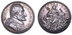 STATO PONTIFICIO. INNOCENZO XI (Benedetto Odescalchi di Como), 1676-1689. Medaglia annuale in argento A. VI. L'Eresia Quietista.