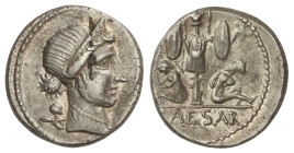 ROMAN COINS: ROMAN EMPIRE

Denario. 46-45 a.C. JULIO CÉSAR. Anv.: Cabeza diademada de Venus a derecha, detrás Cupido. Rev.: Trofeo de armas Galas en...