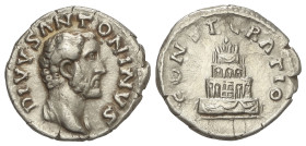 ROMAN COINS: ROMAN EMPIRE

Denario. 161-180 d.C. ANTONINO PÍO. Anv.: DIVVS ANTONINVS. Cabeza descubierta de Antonino a derecha. Rev.: CONSECRATIO. P...