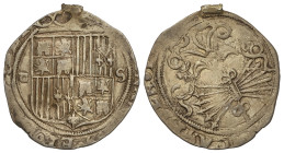 SPANISH MONARCHY: FERDINAND AND ISABELLA

1 Real. SEVILLA. Anv.: P tumbada-Escudo-S. 3,09 grs. (Golpes. Limpiada. Recortada y descolgada). AC-440. M...