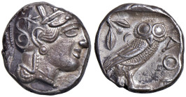 § ATTICA Atene (circa 479-393 a.C.) Tetradramma - Testa elmata di Atena a dx. R/ Civetta stante di fronte - S.Cop. 33 e suc. AG (g 17,09)

Status: B...