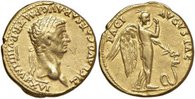 § Claudio (41-54) Aureo - D/ Testa laureata a dx. "TI CLAUD CAESAR AUG PM TR P VIIII IMP XVI". R/ La Nemesi stante a dx con caduceo di fronte a serpen...