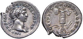 § Traiano (98-117) Denario - D/ Busto laureato a dx. "IMP.TRAIANO.AUG.GERM.DAC.PM.TR.P." R/ Trofeo di armi. "COS.UPP.SPQR.OPTIMO.PRINC". - C. 98; RIC ...