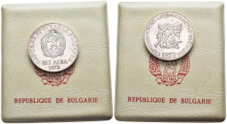 Bulgaria - 5 Leva 1973 - 50° Anniversario dell'Insurrezione antifascista del 9 settembre 1923 - Mint: Sofia - Ag .900 - KM#83 - in folder

SPEDIZION...